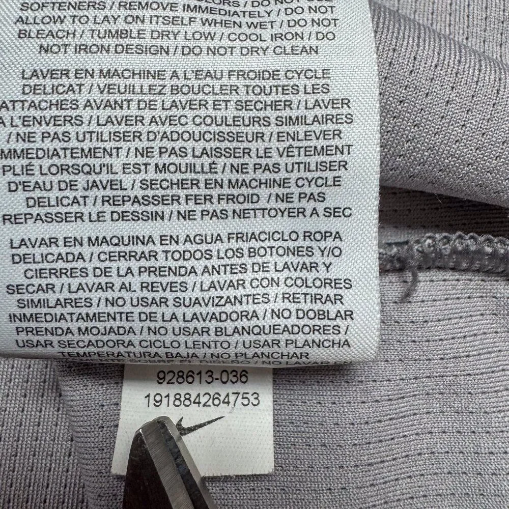Nike Running Jacket Womens Large Gray 1/4 Zipper Thumb Holes Athletic Gym 928613